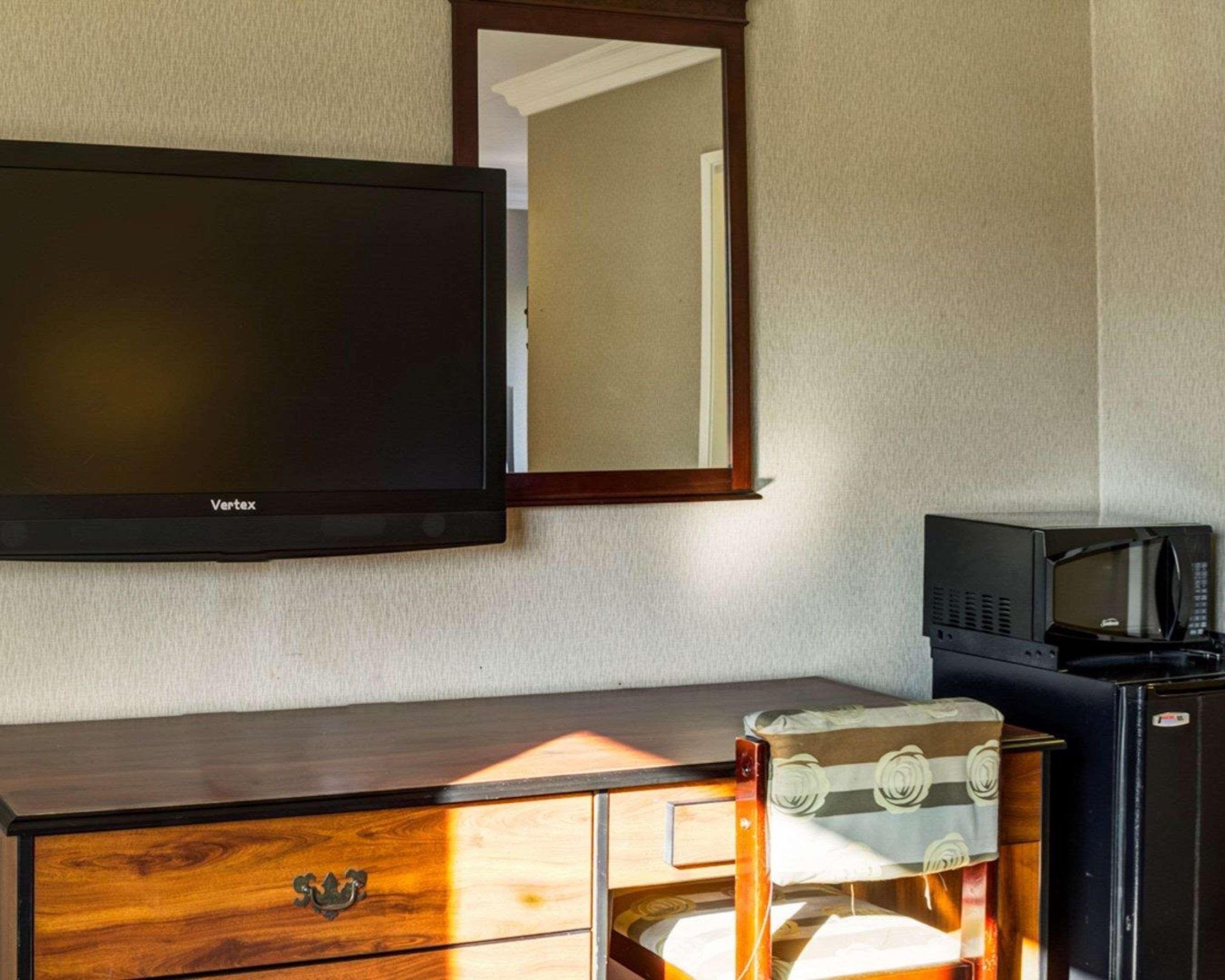 Rodeway Near Venice Inn 3*